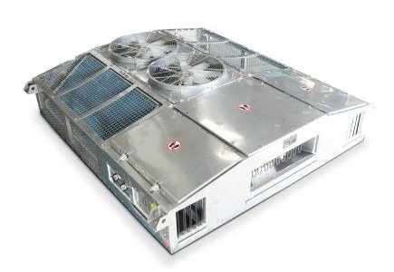 Roof-mounted air conditioning package unit for railway coaches